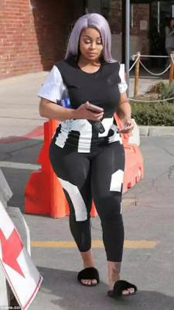 Photos: Blac Chyna steps out for the first time after giving birth to her daughter
